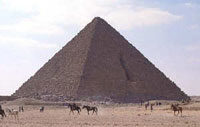 pyramid-of-menkaure-1-4215135
